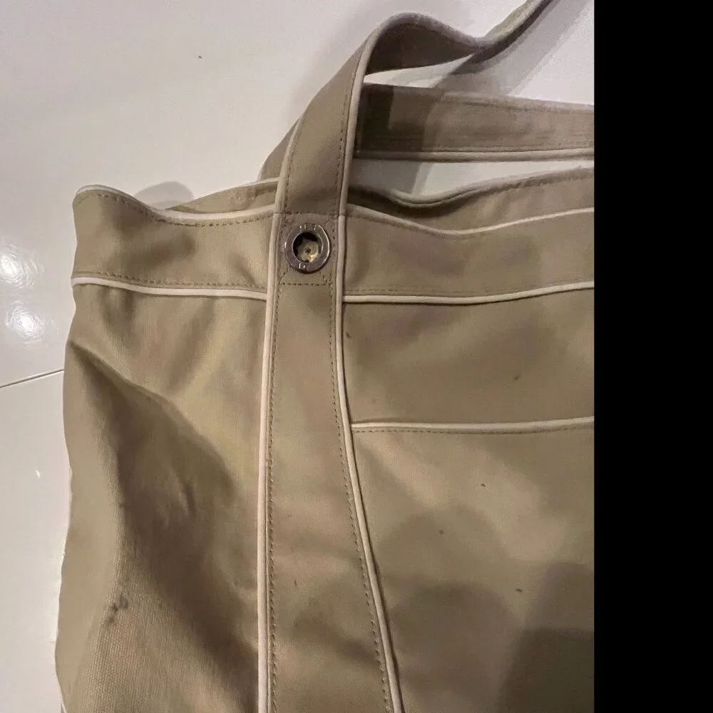 Vera Bradley Tan Tote (Previously‎ Used)